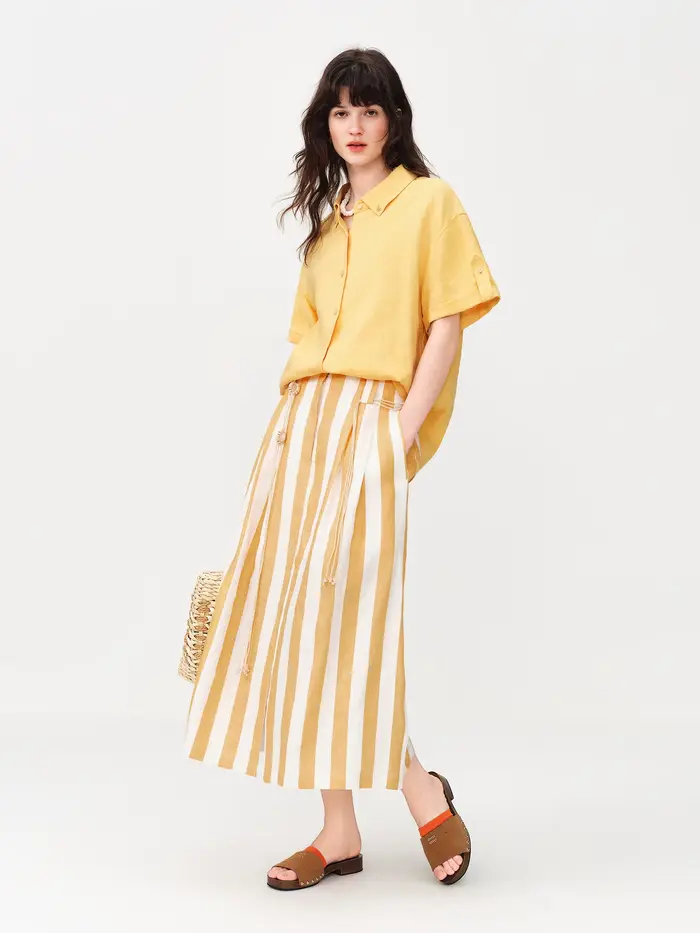 Jupe mini trapèze rayée citron et blanc FSLE 2026 pour femme - Style fluide décontracté inspiré de la nature pour les sorties quotidiennes