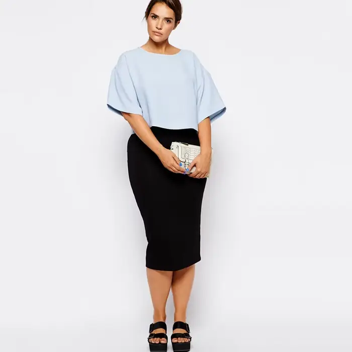 Jupe mi-longue élégante pour femme