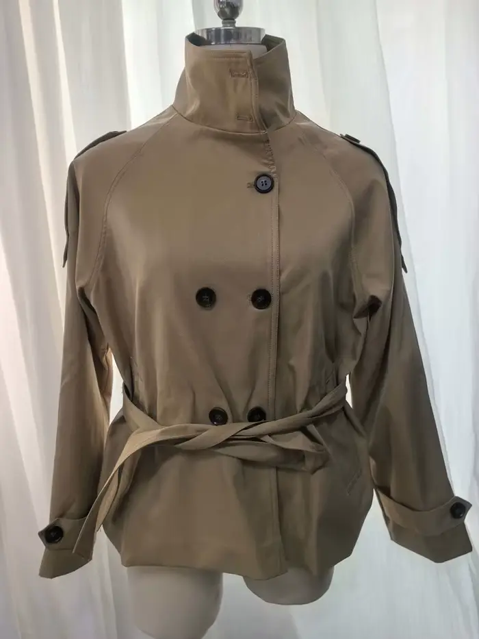 Trench court à taille ceinturée pour femme, col roulé, double boutonnage, style streetwear, veste polyester pour automne hiver