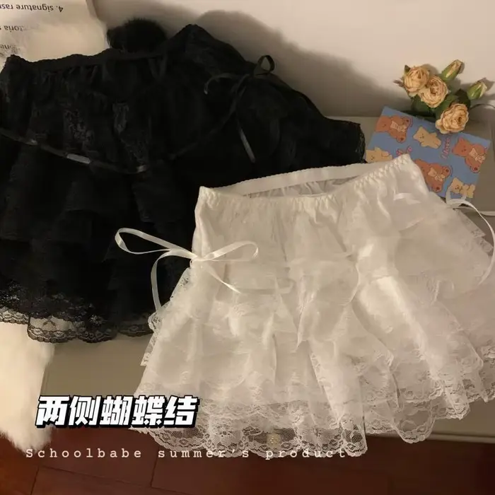 Jupe d'été en polyester avec dentelle blanche pour femmes style Harajuku Y2K mince et courte polyvalente pour occasions spéciales et sorties