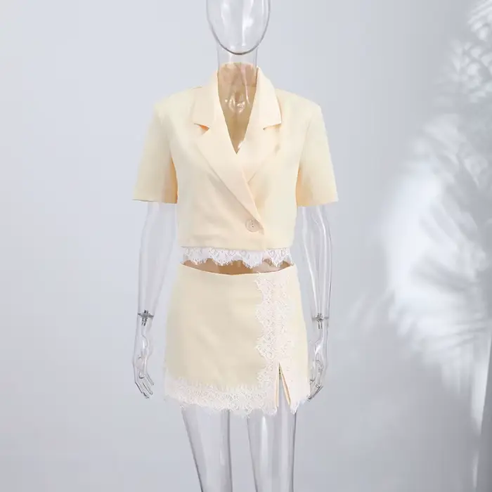 Ensemble deux pièces en dentelle pour femme : Blazer à manches courtes et jupe enveloppante